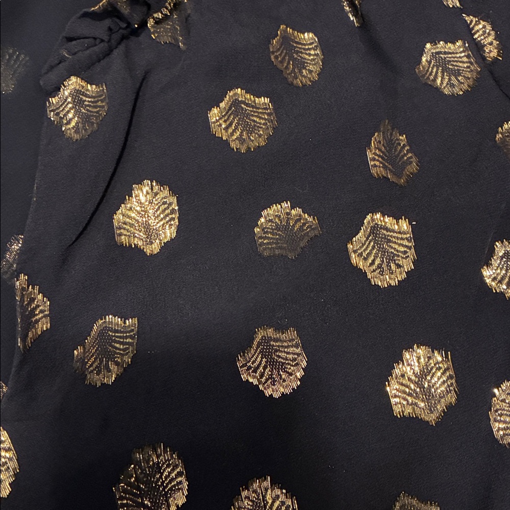 Lilly Pulitzer Navy Top with Metallic Gold Shell Motif - Picture 3 of 3